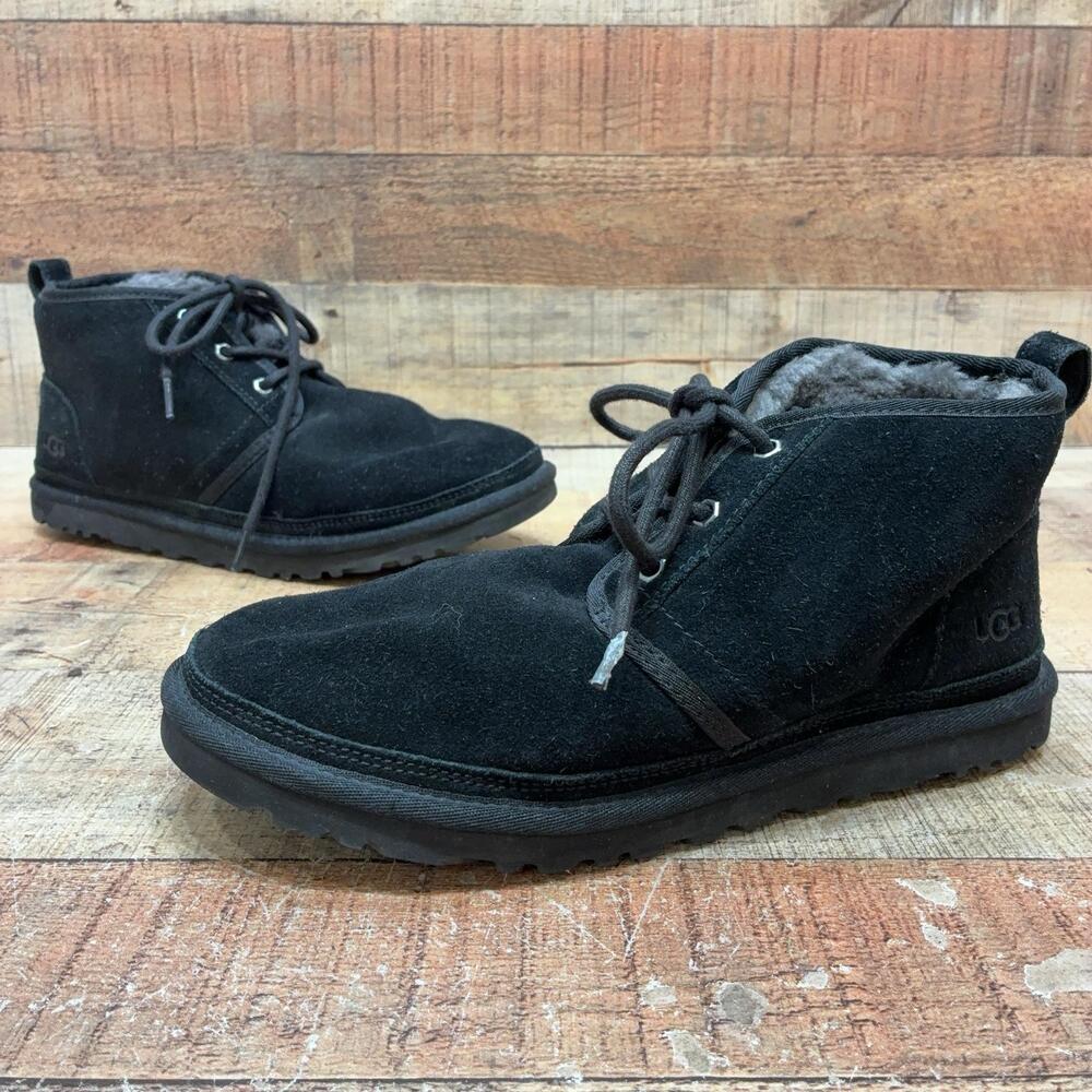 UGG Boots Mens Size 9 42 Black Suede Shearling Chukka Ankle Lace Up Winter